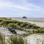 In Near & Pier Lägenhet