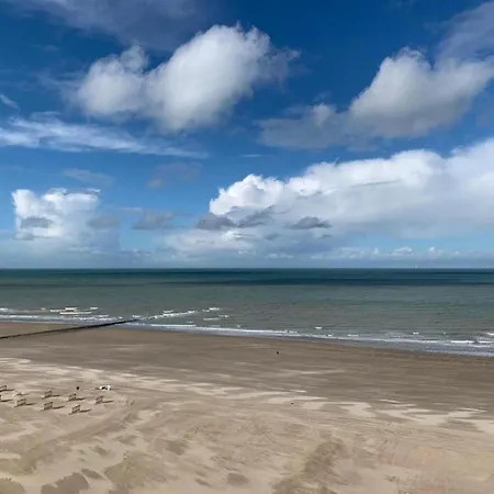 In Near & Pier Blankenberge