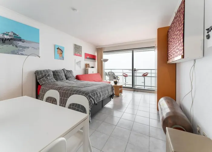 In Near & Pier Blankenberge