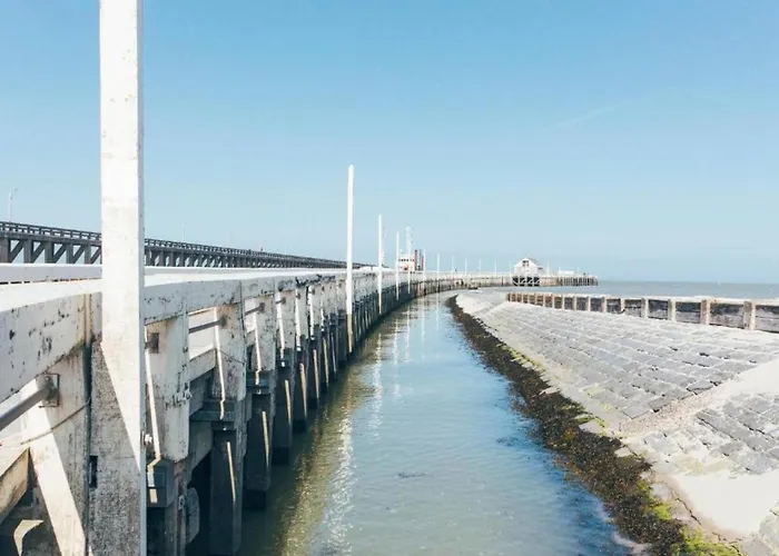 In Near & Pier Blankenberge